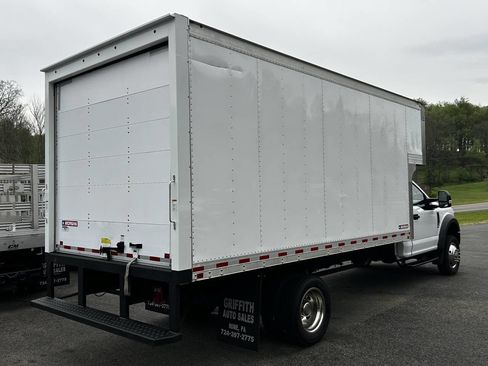 Used 2020 Ford F550 2WD Regular Cab Super Duty image 5
