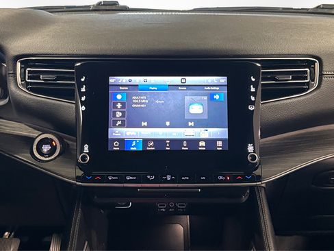 Used 2024 Jeep Wagoneer Series II w/ Flexible Seating Group image 30