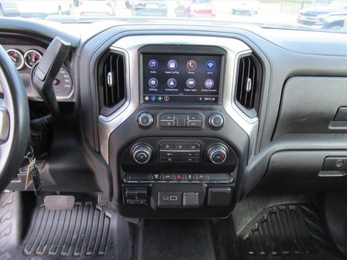 Used 2021 Chevrolet Silverado 3500 LT image 18