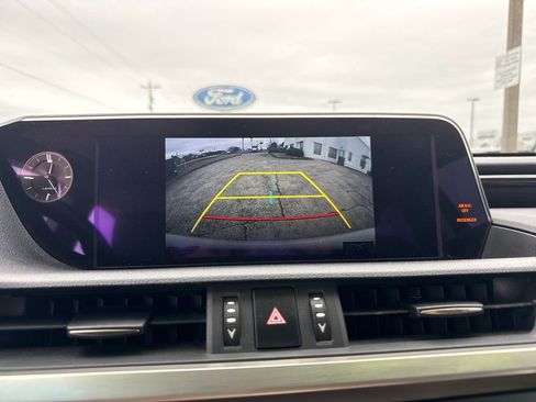 Used 2021 Lexus ES 350 w/ Premium Package image 22