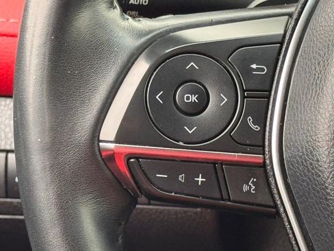 Used 2018 Toyota Camry XSE image 16