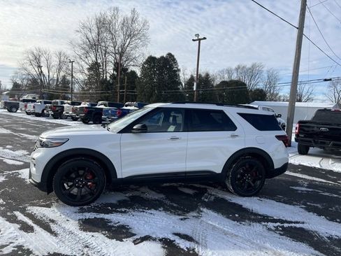Used 2023 Ford Explorer ST w/ Equipment Group 401A image 14