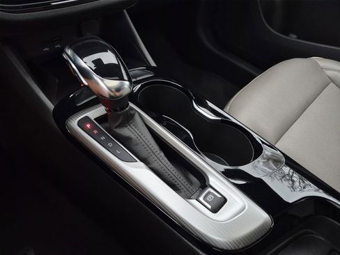 Used 2024 Buick Envista Avenir image 30