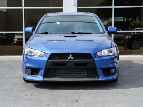 Used 2011 Mitsubishi Lancer Evolution MR AWD/4WD image 2