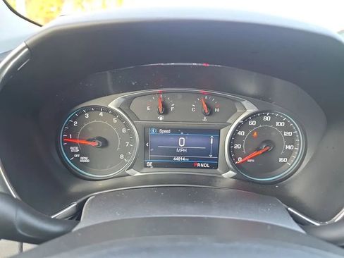 Used 2019 Chevrolet Equinox LT image 16