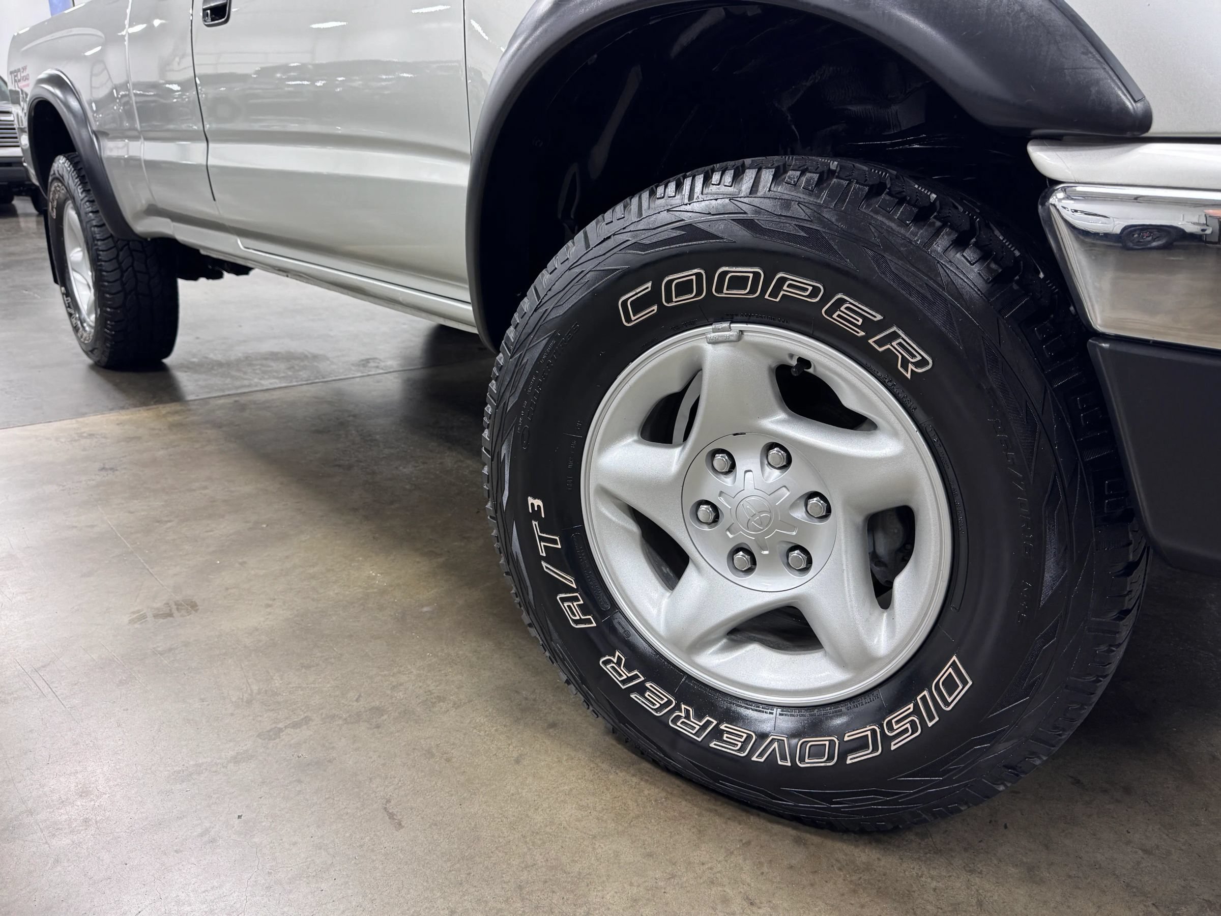 Used 2003 Toyota Tacoma 4x4 Xtracab V6 w/ Convenience Pkg image 17