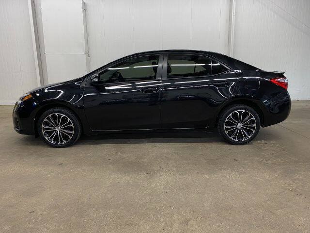 Used 2016 Toyota Corolla S FWD image 2