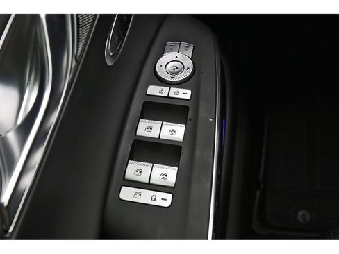 Used 2023 Genesis GV70 3.5T Sport w/ Sport Prestige Package AWD/4WD image 22