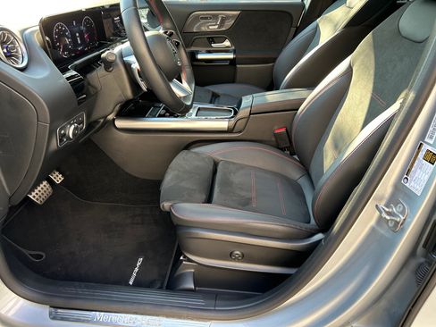 Certified 2025 Mercedes-Benz GLA 250 image 19