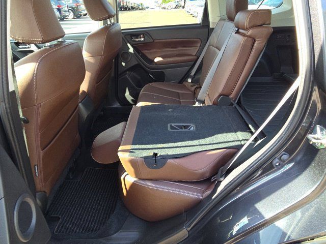 Used 2018 Subaru Forester 2.5i Touring AWD/4WD image 43