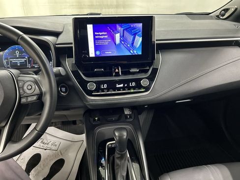 Used 2024 Toyota Corolla XSE FWD image 18