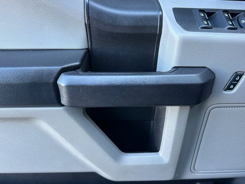 Used 2018 Ford F150 XL w/ Equipment Group 101A Mid AWD/4WD image 11