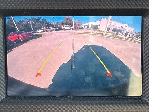 Used 2022 Jeep Wrangler Unlimited Sport image 24