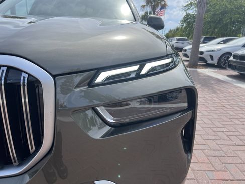 Used 2026 BMW X7 xDrive40i image 6