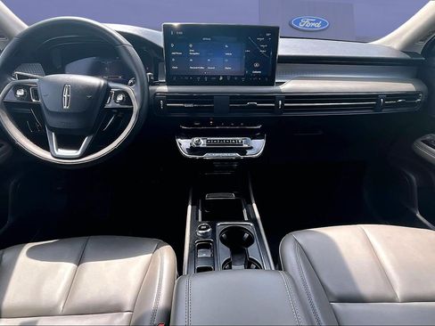 Used 2023 Lincoln Corsair FWD image 7