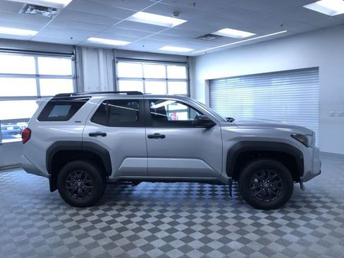 New 2026 Toyota 4Runner SR5 RWD image 35