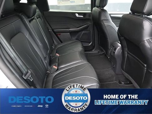 New 2025 Ford Escape SE w/ PHEV Premium Package FWD image 14
