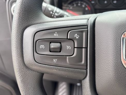New 2026 GMC Sierra 1500 Pro AWD/4WD image 18