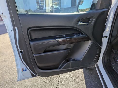 Used 2022 GMC Canyon Elevation RWD image 12