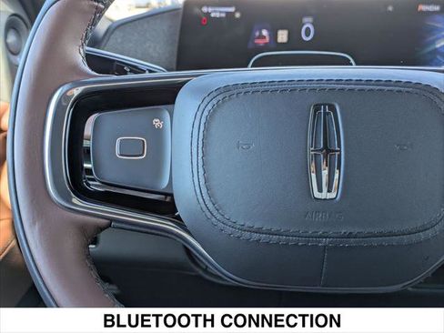 Certified 2023 Lincoln Corsair FWD image 13