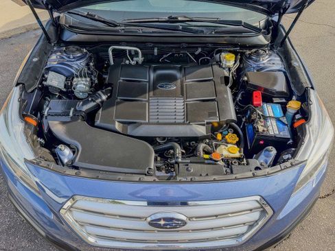 Used 2017 Subaru Outback 3.6R Limited image 21