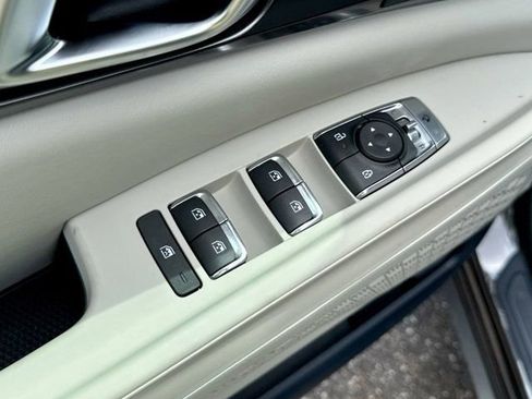 New 2025 Kia Carnival SX Prestige image 13