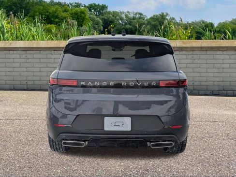 New 2026 Land Rover Range Rover Sport SE image 5