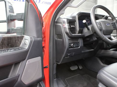 Used 2026 Ford F350 Lariat w/ Tremor Off-Road Package AWD/4WD image 62