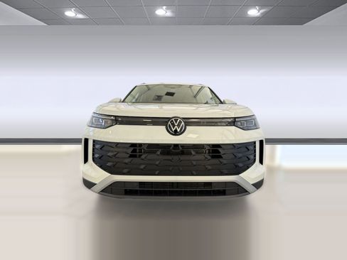 New 2026 Volkswagen Tiguan SE image 6