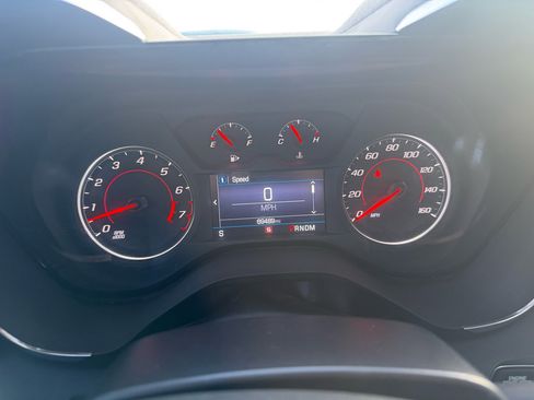 Used 2020 Chevrolet Camaro LT image 17