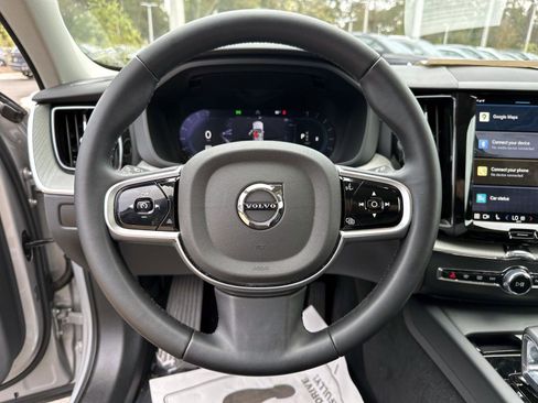 Certified 2025 Volvo XC60 B5 Plus image 26
