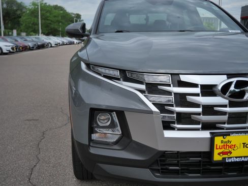 Used 2023 Hyundai Santa Cruz SEL w/ Activity Package AWD/4WD image 16