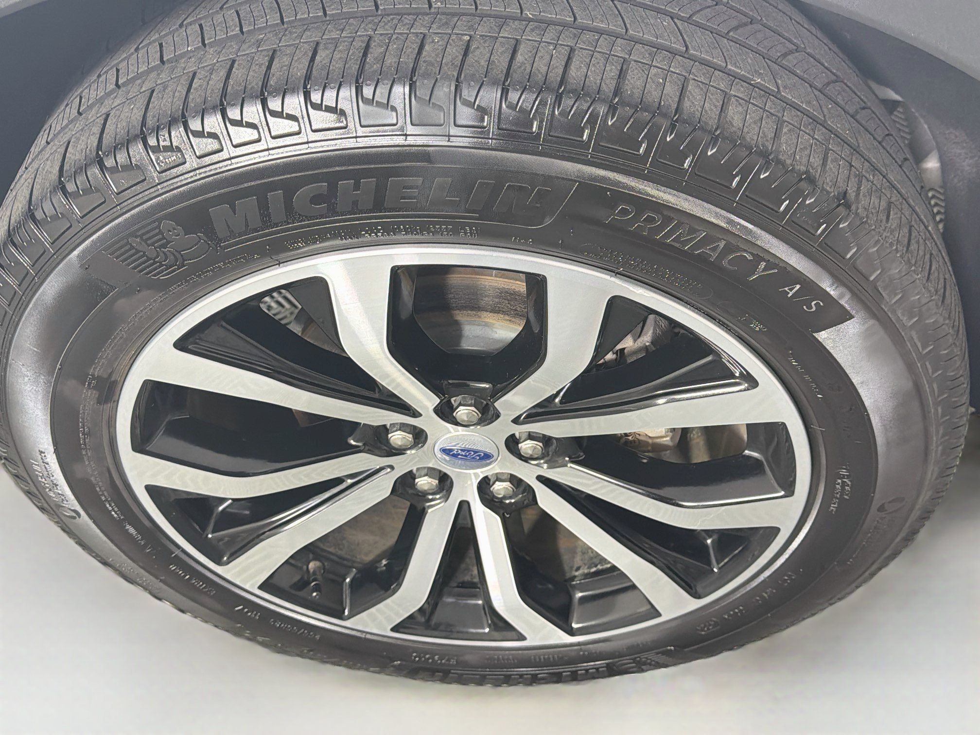 Used 2025 Ford Explorer ST-Line AWD/4WD image 11