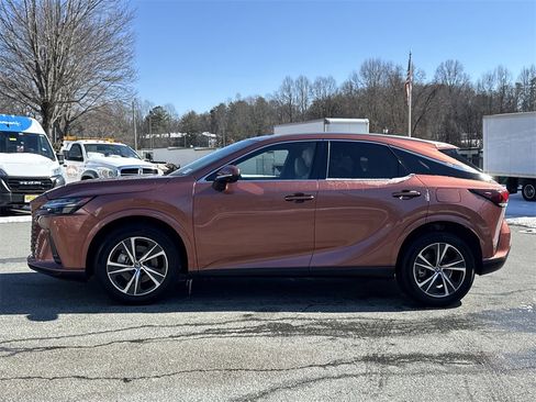 Used 2023 Lexus RX 350 Premium Plus image 2