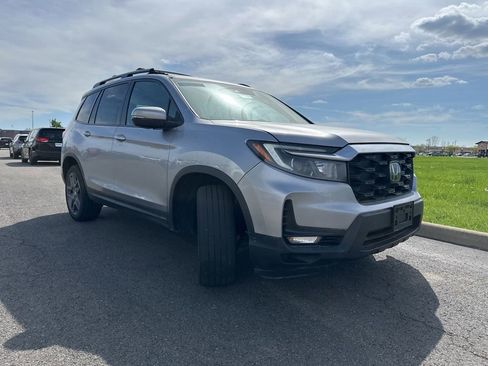 Used 2023 Honda Passport EX-L image 13