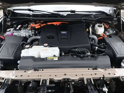 Used 2025 Toyota Tundra TRD Pro AWD/4WD image 18