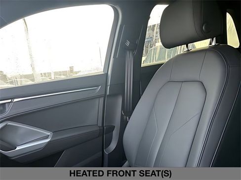 Used 2025 Audi Q3 2.0T Premium Plus w/ Premium Plus Package image 35