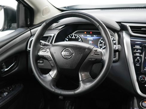 Used 2019 Nissan Murano SV w/ Premium Package AWD/4WD image 14