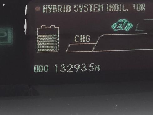 Used 2012 Toyota Prius Two FWD image 36