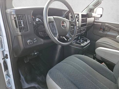 Used 2025 GMC Savana 2500 w/ Driver Convenience Package RWD image 10