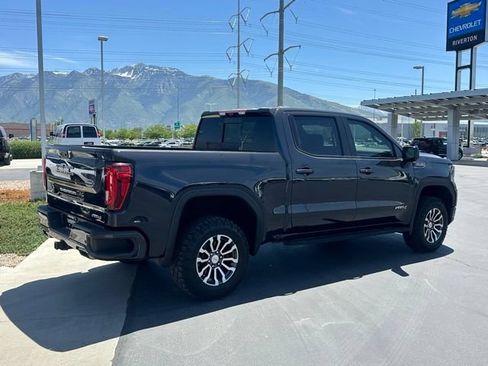 Certified 2023 GMC Sierra 1500 AT4 w/ Technology Package AWD/4WD image 5