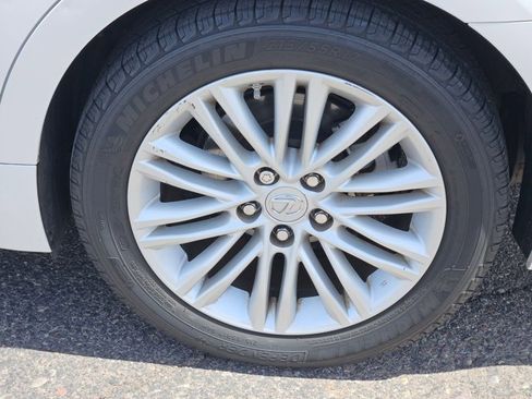 Used 2017 Lexus ES 350 w/ Accessory Package 2 FWD image 14
