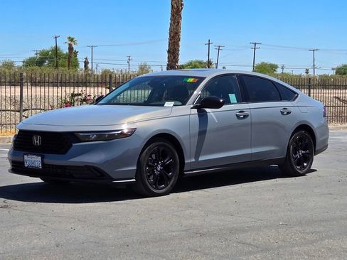 Used 2025 Honda Accord SE image 8