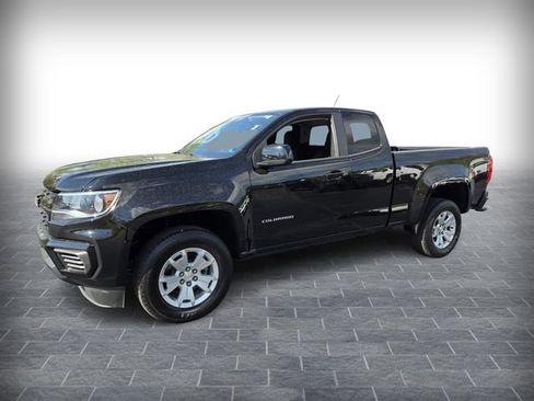 Used 2022 Chevrolet Colorado LT w/ Fleet Safety Package RWD image 3