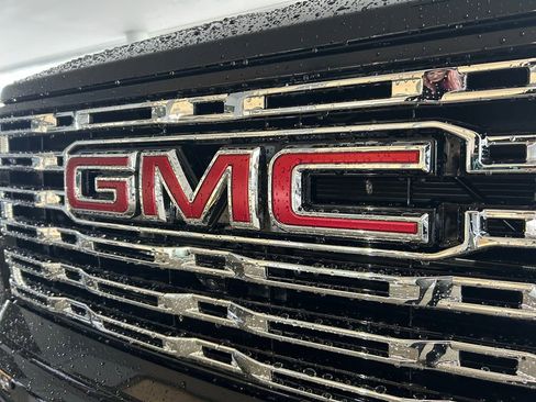 New 2026 GMC Canyon Denali image 31