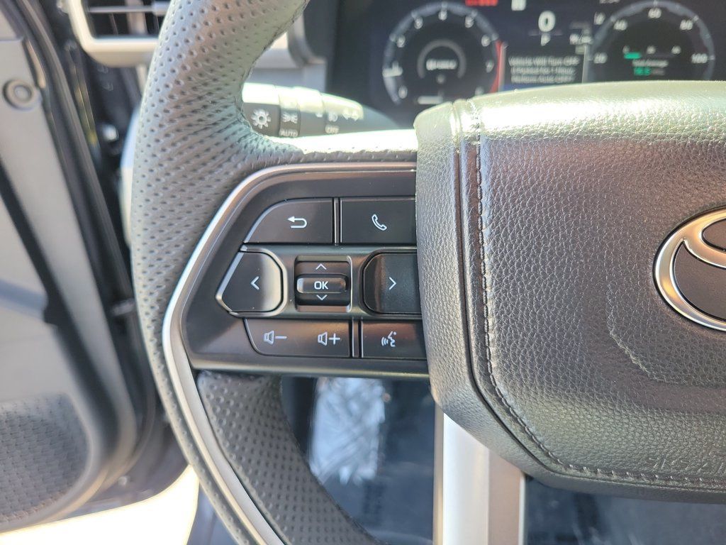 Used 2026 Toyota Tacoma TRD Sport RWD image 24