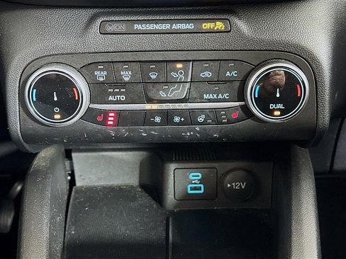 Used 2023 Ford Escape Active image 16