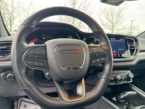 Used 2024 Dodge Durango GT image 21