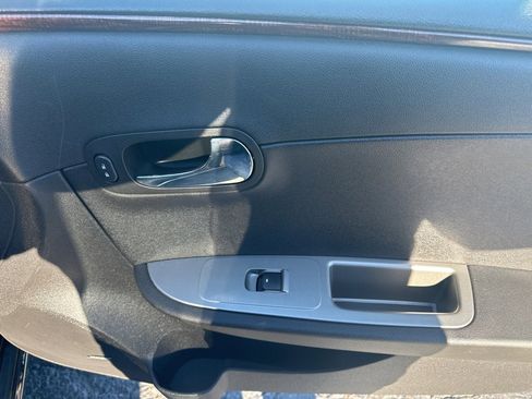 Used 2011 Chevrolet Malibu LTZ image 14