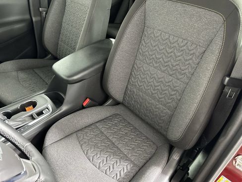 Certified 2024 Chevrolet Equinox LT w/ LPO, Floor Liner Package FWD image 21